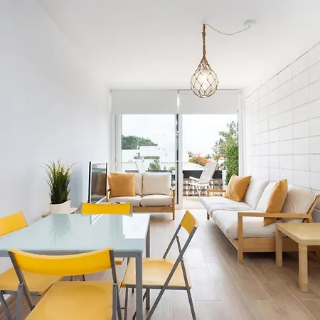 Home2book Sunlit Terrace, Americas Apartment