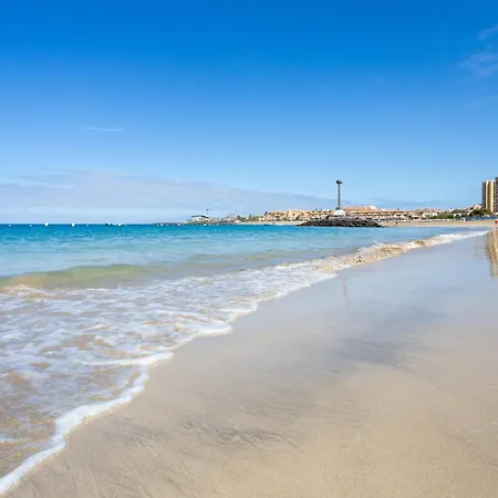 Home2book Sunlit Apt, Pool & Terrace, Americas アパート